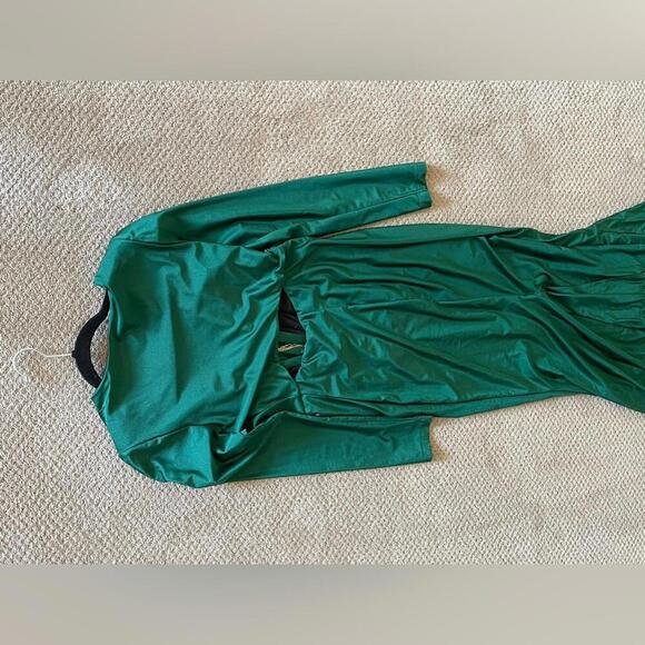 EVAJEE gown size Large - Picture 6 of 6